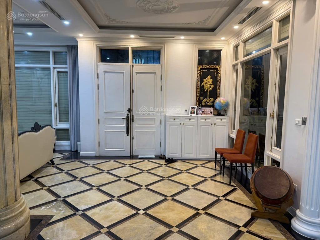 Bán biệt thự sài đồng, long biên, gara, thang máy, 180m2, 4tầng, mt12m, 53.5 tỷ
