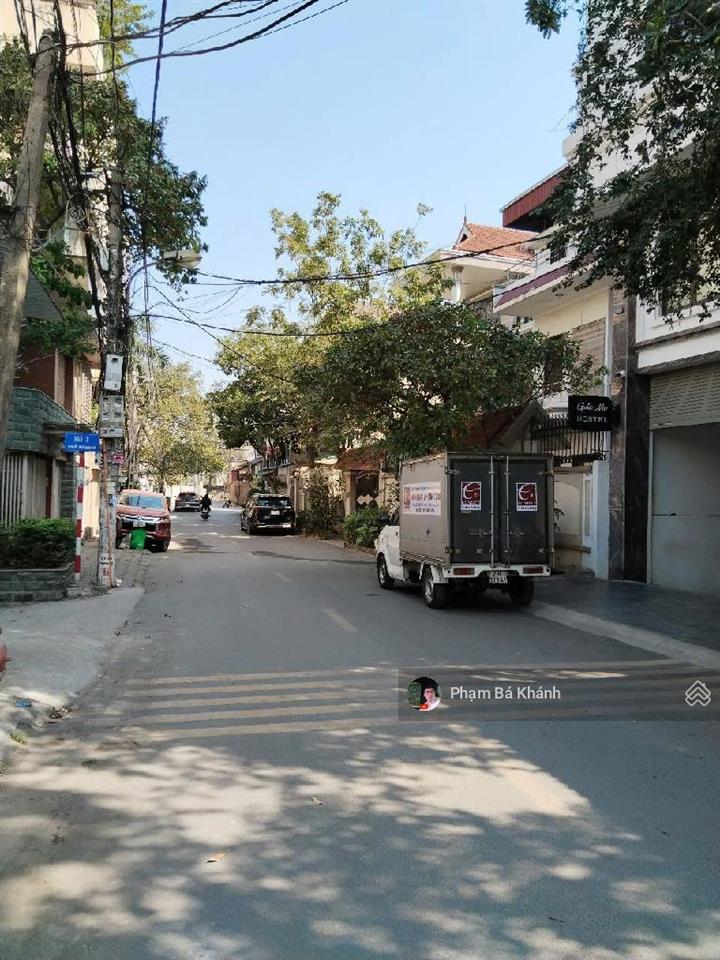 Bán đất mặt phố tư đình, vỉa hè, ô tô tránh, kinh doanh, 135m2, mt 7.3m, 31 tỷ.