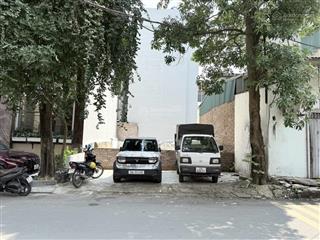 Bán đất mặt phố tư đình, long biên, vỉa hè, kinh doanh, 135m2, mt7.3m, giá 31 tỷ.