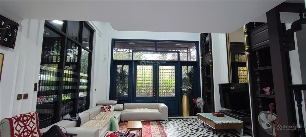 Bán biệt thự c14 phúc đồng, long biên, vỉa hè, kinh doanh 145m2, 6 tầng, 72 tỷ thương lượng