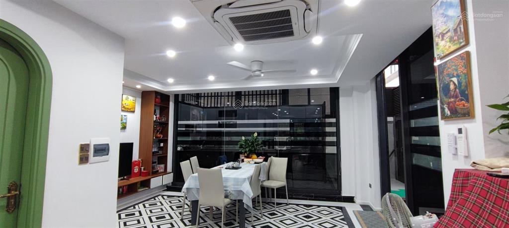 Bán biệt thự c14 phúc đồng, long biên, vỉa hè, kinh doanh 145m2, 6 tầng, 72 tỷ thương lượng
