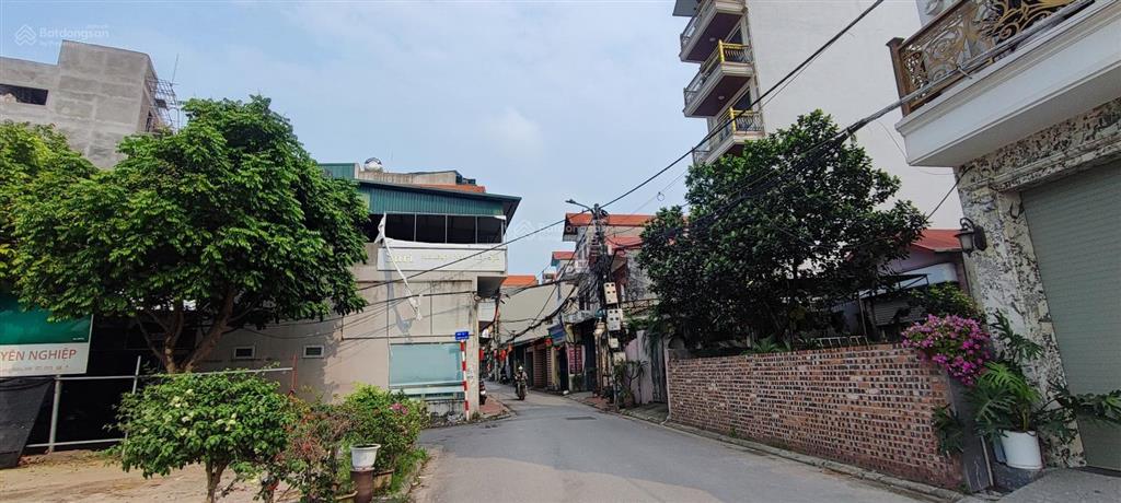 Bán đất bát khối long biên, ô tô tránh, 75m2, mt4.2m, 10.9 tỷ.