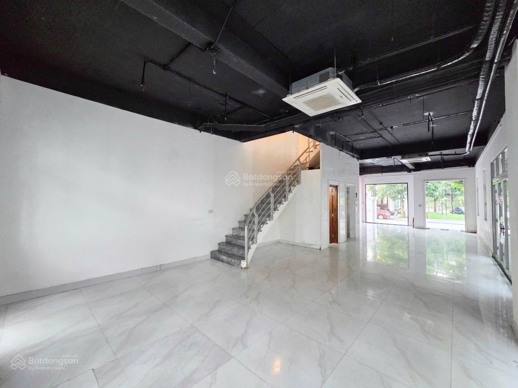Bán biệt thự nguyệt quế vinhomes riverside long biên, 180m2, 4 tầng, mt 8m, 51.8 tỷ