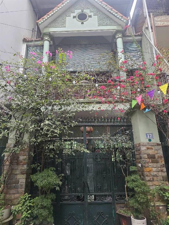 Bán đất tặng nhà gia thụy, long biên, phân lô, ô tô, 150m2, 31 tỷ có thương lượng.