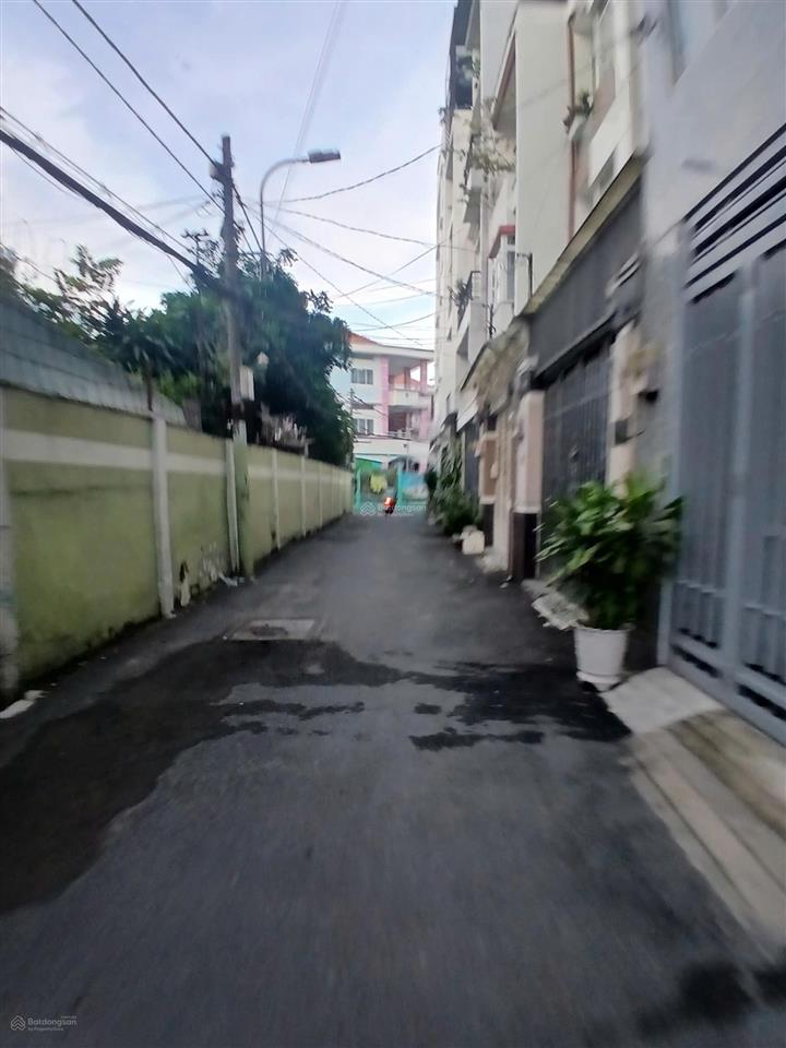 Bán đất tặng nhà ngay khu phan xích long sầm uất  64m2  6.6 tỷ  thích hợp xây mới 5 tầng
