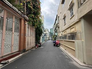 Hoàng hoa thám  bình thạnh  70m2  5.5 tỷ  chính chủ lâu năm bán đất tặng nhà gần mặt tiền