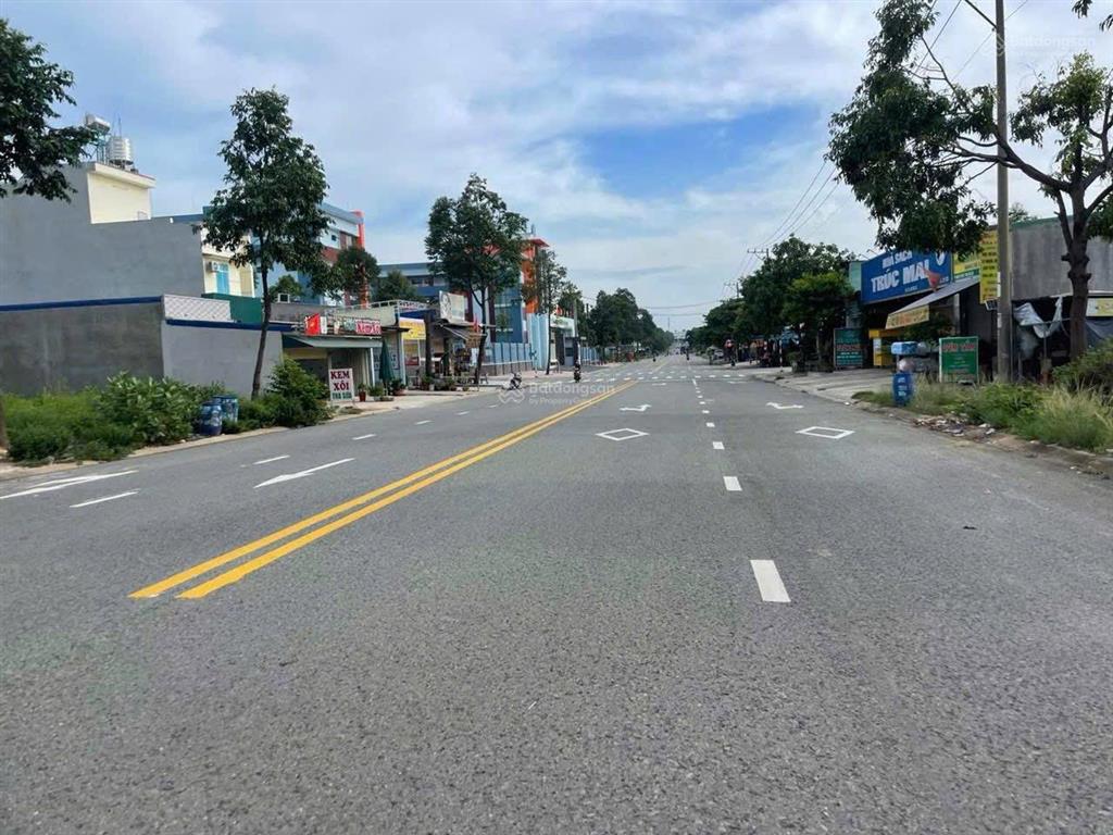 Bán lô đất mặt tiền đường nhựa ne3 chánh phú hoà dt 150m2 đối diện trường tiểu học chánh phú hoà