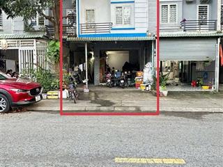 Nhà phố bàu bàng 150m2 shr 1 căn kiot và 3 phòng trọ nằm sát ql 13 đang cho thu nhập 67tr/tháng