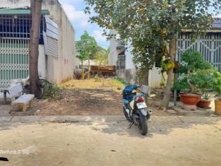 Chính chủ gửi bán lô đất mặt đường dl 8 thới hoà tp hcm dt 150m2 shr nằm sát trường thcs thới hoà