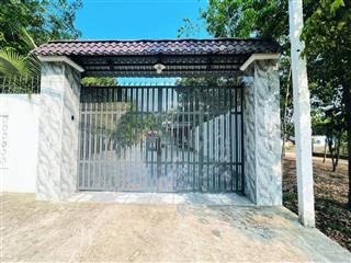 Bán nhà cho thuê dt 456m2 nằm ngay đường lai hưng 113 hiện đang cho thuê 8tr/tháng, sổ sẵn