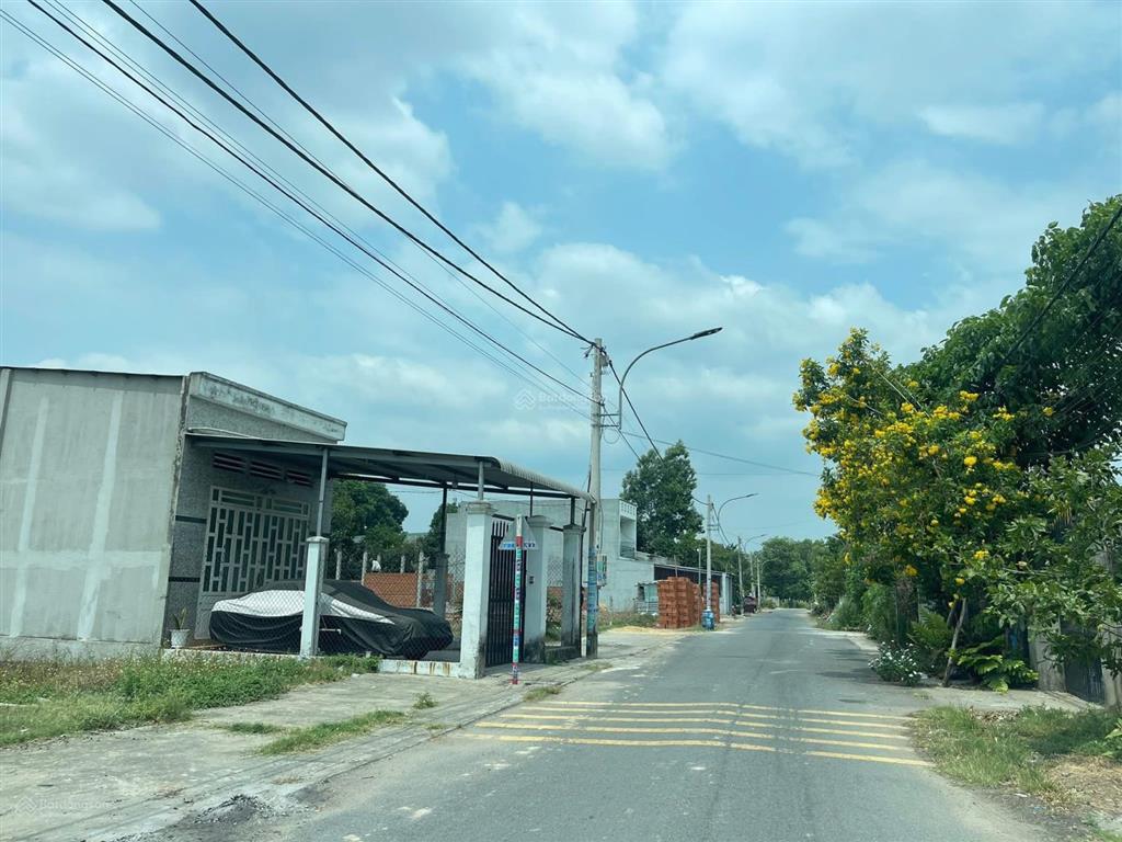 Bán nền đất kim oanh 134m2 shr giáp trường nguyễn khuyến cách kcn chưa đến 1km tiện ích đầy đủ