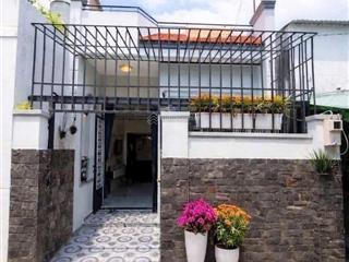 Bán nhà trần văn mười 63m2 shr sau lưng trường tiểu học trần văn mười đang cho thuê 9tr/tháng