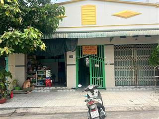 Bán dãy trọ đường n1 mỹ phước dt 300m2 shr nằm sát chợ mỹ phước hiện đang cho thu nhập 16tr/tháng