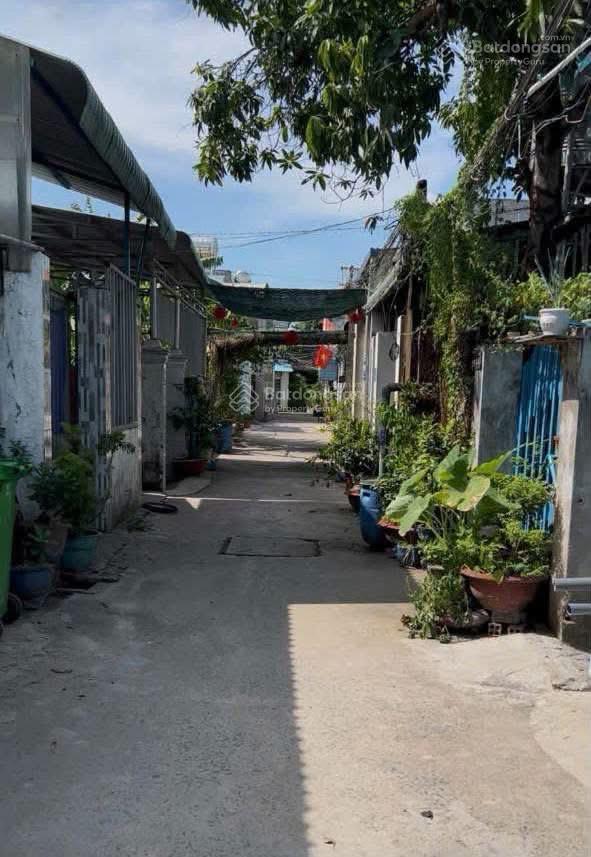 Bán đất đường thuận giao 07 tp hcm dt 223m2 shr nằm đối diện chợ đông phú cách mỹ phước tân vạn 2p