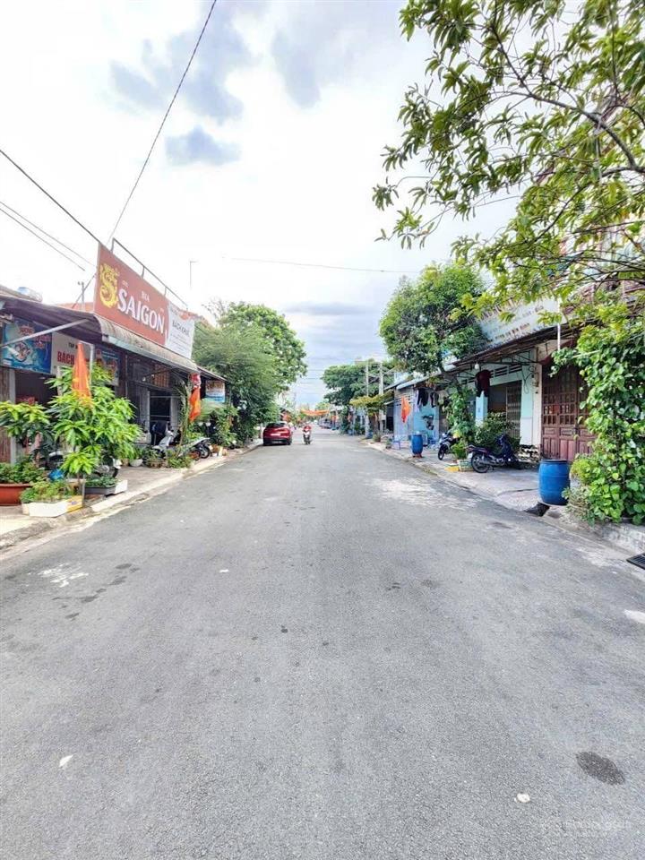 Bán dãy trọ ngay kdc bình đáng 97,5m2 shr đang cho thu nhập 10tr/tháng cách chợ bình đáng chỉ 200m