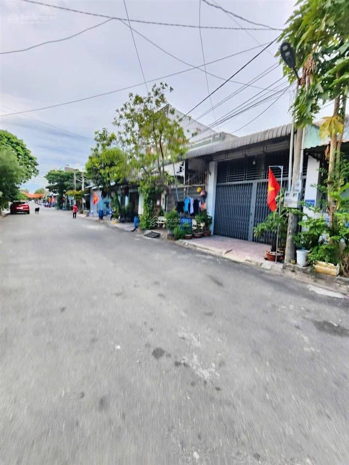 Bán dãy trọ ngay kdc bình đáng 97,5m2 shr đang cho thu nhập 10tr/tháng cách chợ bình đáng chỉ 200m