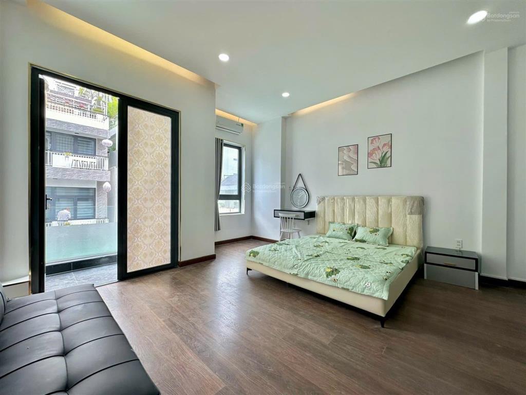 Căn hộ 1 phòng ngủ full nội thất ngay ueh, học viện hàng không, cầu lê văn sỹ, cầu công lý