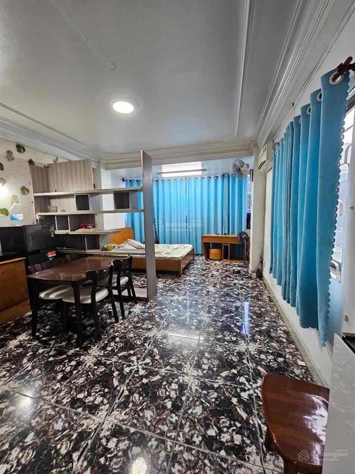 Cho thuê căn hộ full nội thất siêu rộng ngay chợ tân định, công viên lê văn tám, viện isb, ueh