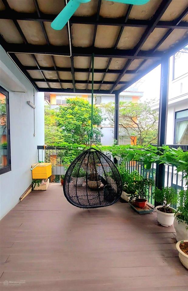 Bán gấp biệt thự linh đàm, lô góc, kinh doanh, dt 239m*5t thang máy, vỉa hè, view đẹp chỉ 68 tỷ.