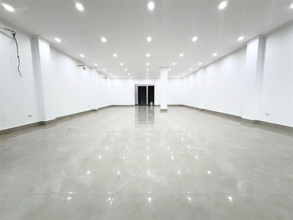 Bán nhà mặt phố linh đàm  nguyễn xiển, dt 127m*6t thang máy, mt 8m, vỉa hè, kinh doanh.
