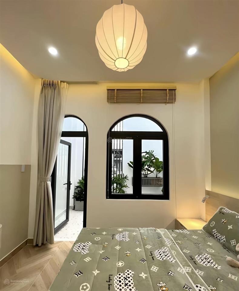 Bán nhà giá ngộp 5,79 tỷ/ 70m2  hxh nguyễn thị minh khai  gần chợ bến thành  sổ riêng, hoàn công