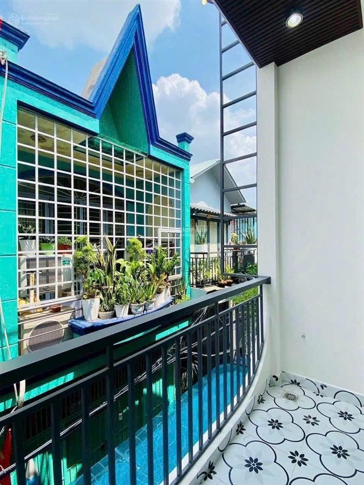 Bán nhà đường cao thắng  gần chợ bàn cờ  giá 4,55 tỷ/70m2  ô tô vào tận nhà  sổ hồng riêng