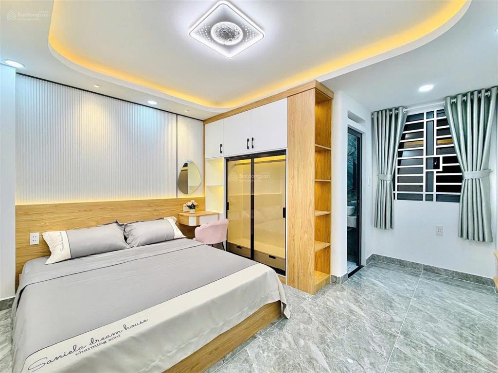 Bán nhà giá ngộp 67,5m2  3 tháng 2, quận 10  gần bv nhi đồng, sổ riêng, dòng tiền sẵn