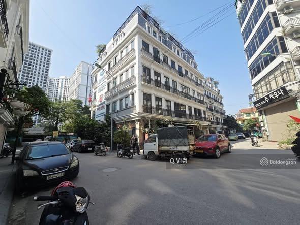 Tòa nhà phố đình thôn 319m căn góc 7 tầng 3 mặt tiền đẹp phố siêu dòng tiền