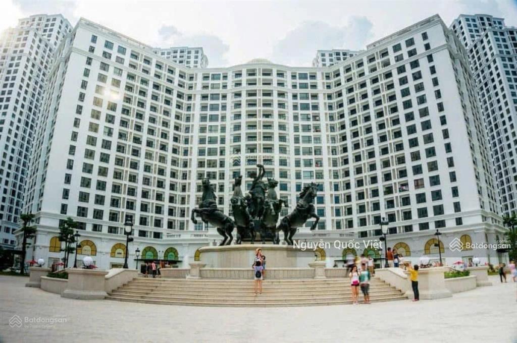 Sàn tttm royal city 41m2 căn đẹp vị trí đẹp kinh doanh tốt cần bán gấp