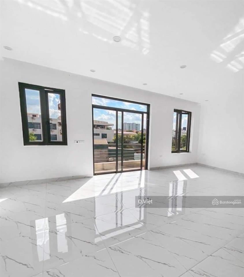 Cho thuê nhà phố nguyễn tuân 100m2 x 5 tầng mặt tiền 7.5m kinh doanh mọi loại hình