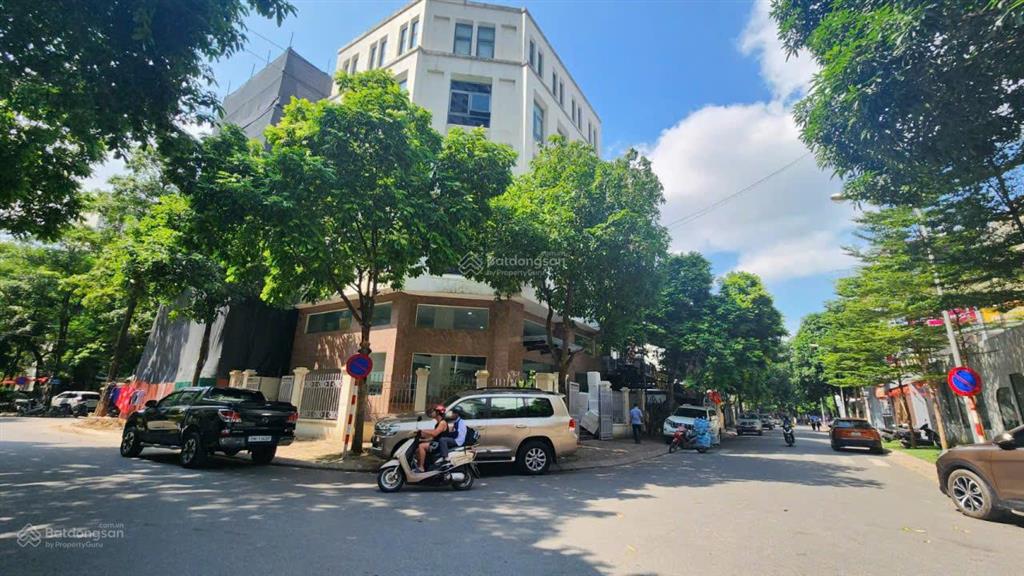 Nhà mặt phố trung văn 90m 5 tầng view hồ vị trí siêu đẹp kinh doanh đỉnh