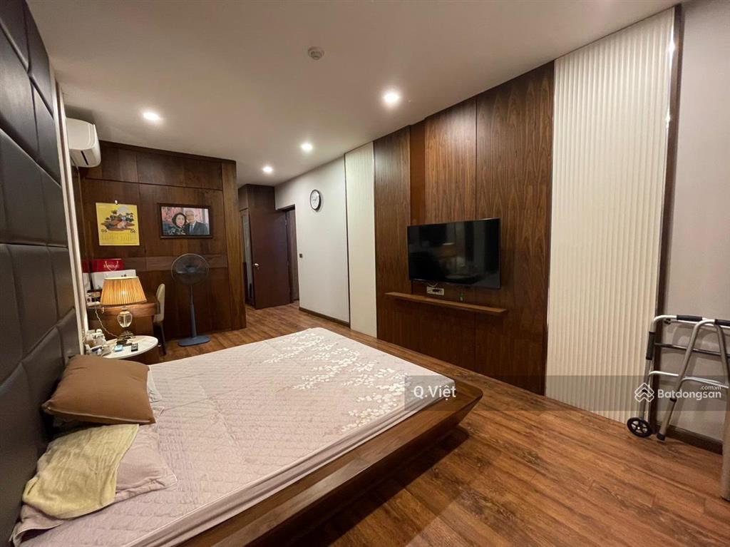 Căn góc liền kề phố nguyễn tuân  nguyễn huy tưởng 102m2 5 tầng mặt tiền 7m
