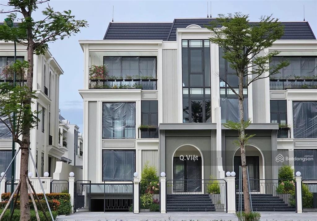 Biệt thự sunshine riverside tây hồ  ciputra 150m2 5 tầng có hầm mặt tiền 7,5m, căn đẹp cần bán gấp
