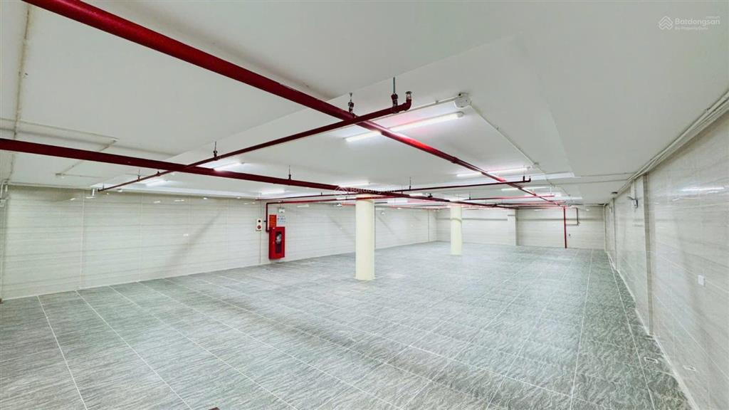 Nhà mặt phố hoàng ngân 400m 10 tầng 2 hầm mặt tiền 12m căn góc siêu đẹp