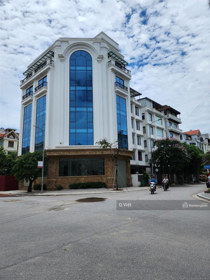 Căn góc nhà phố nguyễn xiển 165m 9 tầng có hầm hàng hiếm