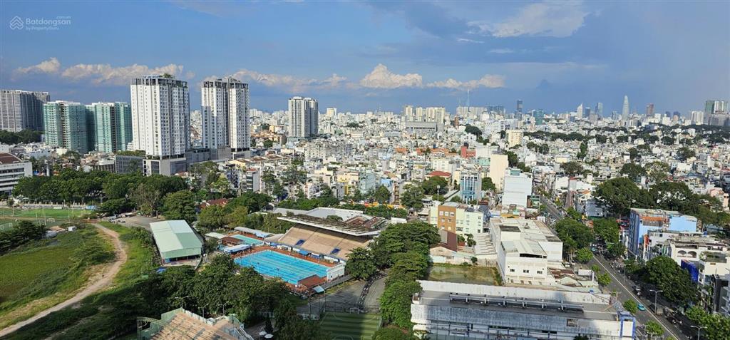 Quận 11  chính chủ the everrich i, 21 triệu, 116m2, 2pn, 2wc, hướng đông