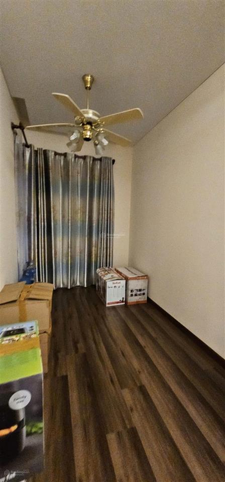 Quận 11  chính chủ the everrich i, 21 triệu, 116m2, 2pn, 2wc, hướng đông