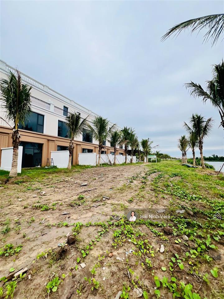 Tặng ngay sân vườn siêu rộng khi mua căn shophouse 120m2 vốn chỉ 11,8 tỷ vinhomes vũ yên