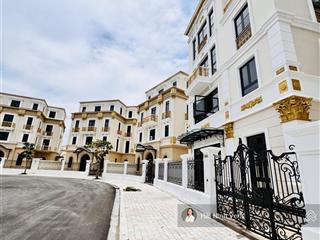 Biệt thự đơn lập nở hậu hiếm có trước công viên, sau là biển xanh tại khu hoàng gia vinhomes vũ yên