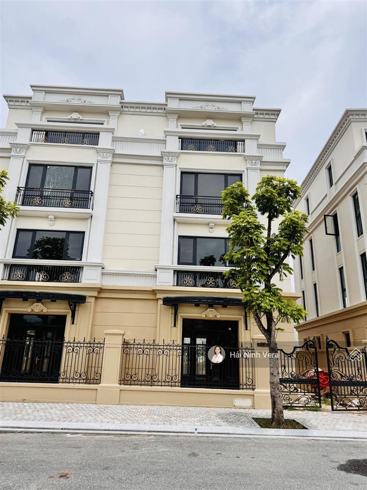 Song lập trước nhà là công viên, sau nhà là sông tự nhiên nơi nghỉ dưỡng tại vinhomes vũ yên