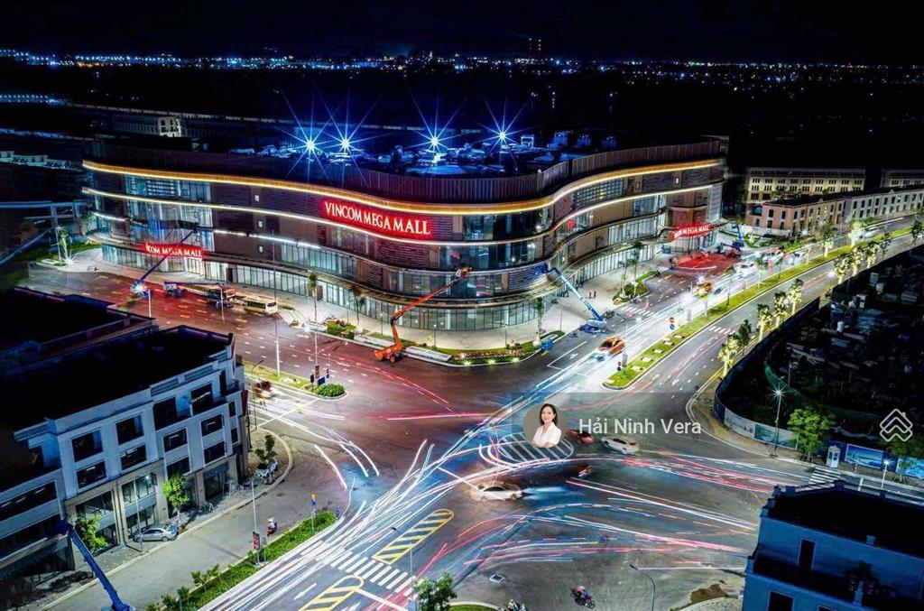 Hiếm có shophouse nào vừa sở hữu gần 200m² sân vườn riêng đường tương lai 36m tại vinhomes vũ yên