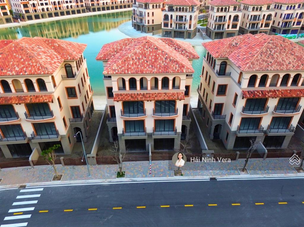 Bán biệt thự song lập tđ236 vinhomes vũ yên 180m2, sát sân golf, biển sau nhà, giá 21,27 tỷ