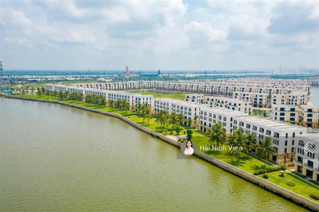 Tuyệt tác bên sông dành cho giới tinh hoa qt32 sự lựa chọn đẳng cấp khác biệt.