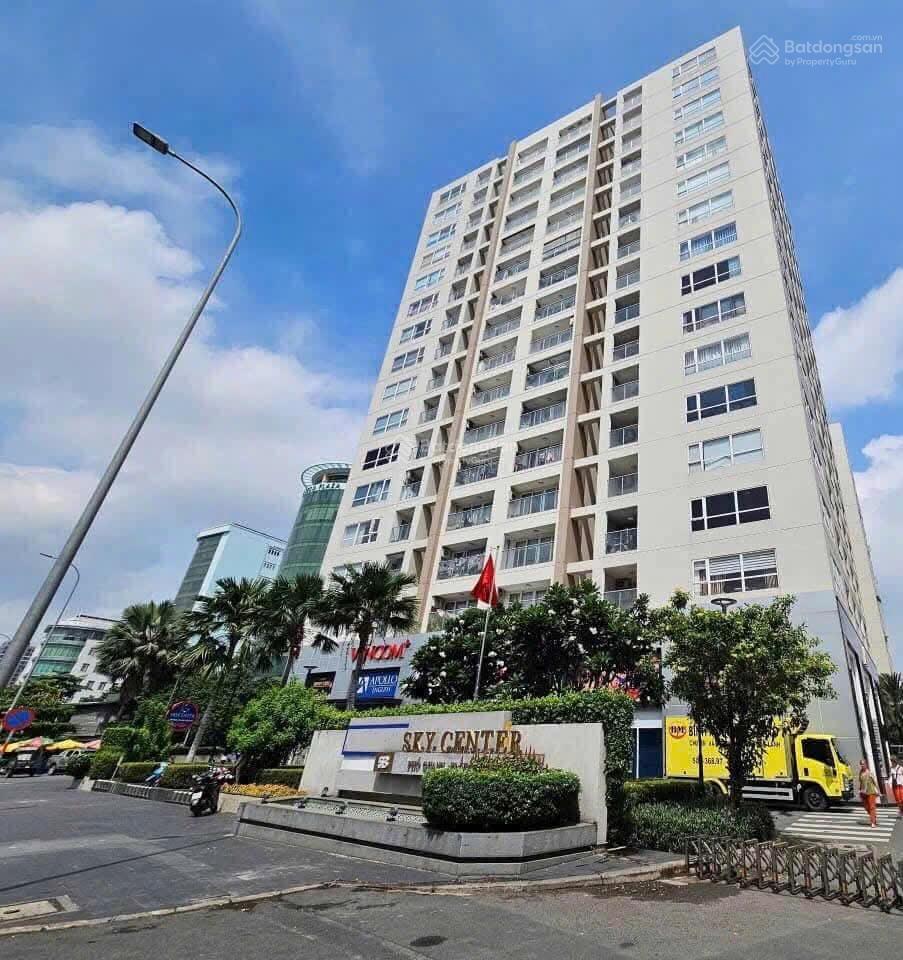 Bán căn hộ 1pn, 70m2, giá 4,9 tỷ tại sky center, phổ quang, tân bình, hcm