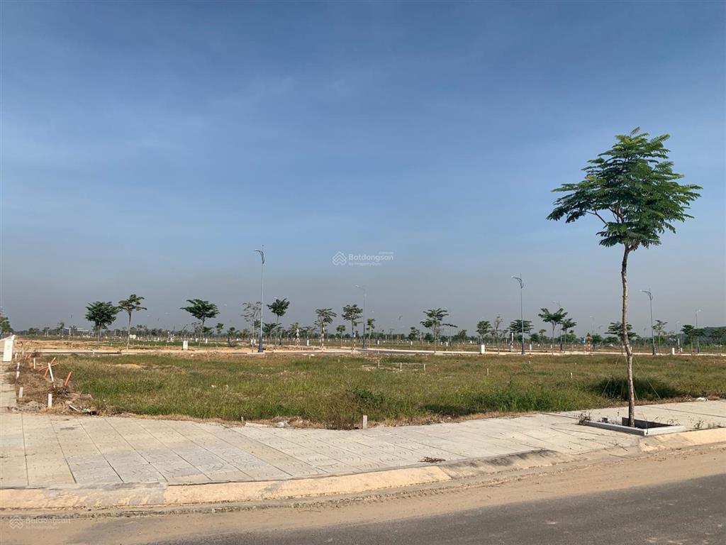 Bán đất nền dự án tại biên hòa new city, 2,1 tỷ, 100m2 view công viên lớn , gần sông