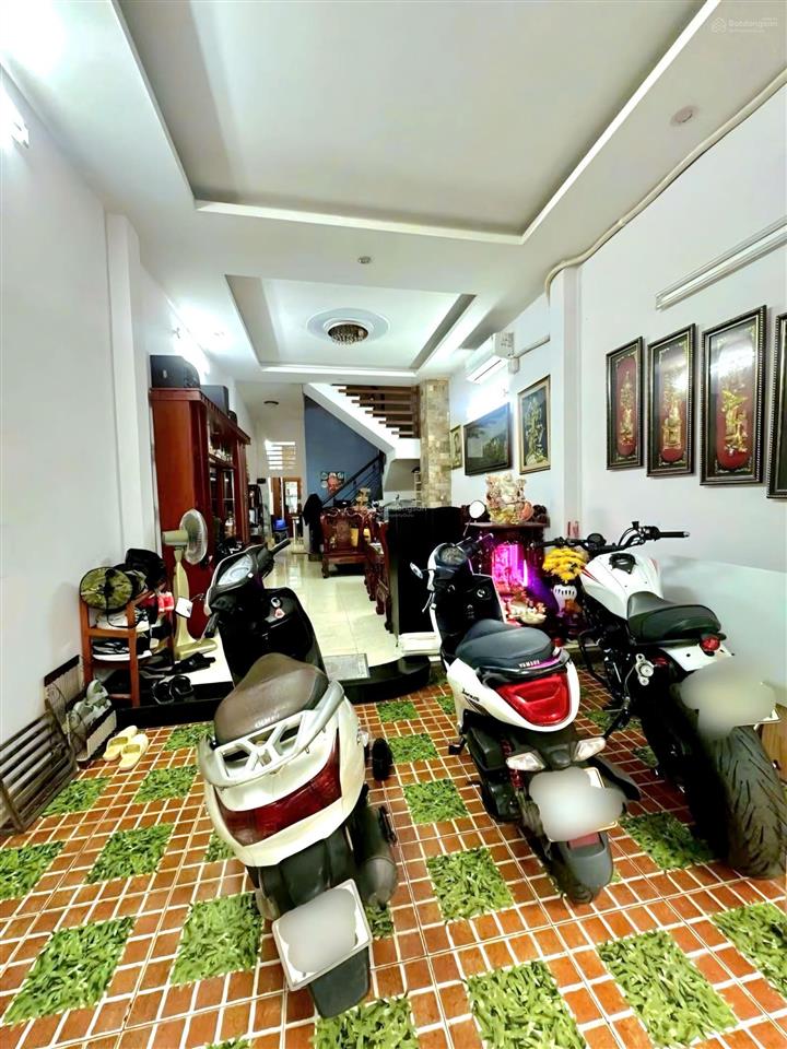 Bán nhà bàu cát  mặt tiền đường rộng 12m  vỉa hè 3m  nhà đẹp 62m2 (4 x 16) 3 tầng chỉ 13 tỷ