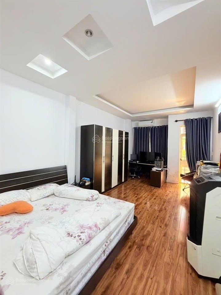 Bán nhà bàu cát  mặt tiền đường rộng 12m  vỉa hè 3m  nhà đẹp 62m2 (4 x 16) 3 tầng chỉ 13 tỷ
