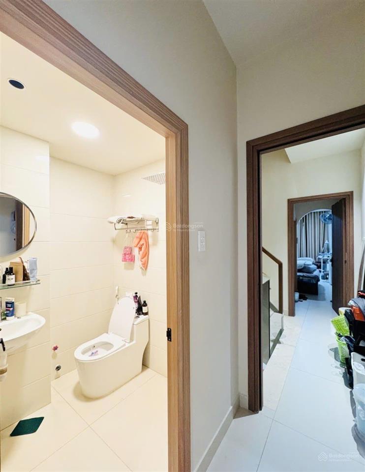 Bán nhà đẹp quận 10 điện biên phủ gần ngã tư cao thắng 5 phòng ngủ 5 wc giá 9 tỷ