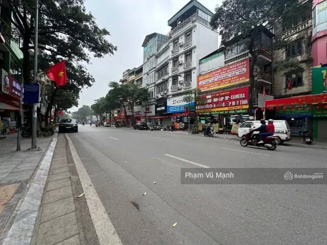 Hơn 10tỷcó nhà xây mới 5tầngthang máydt44.5m2chỉ 15m ra phố lê thanh nghịhai bà trưng