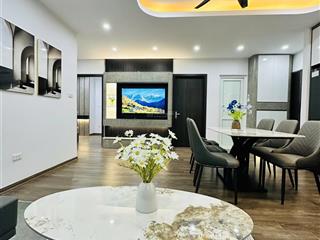 (giá thật) căn 60m2 giá 5tỷ, 2pn 2wc, full nội thất, tầng trung, view hồ, sẵn sổ đỏ ct36 định công